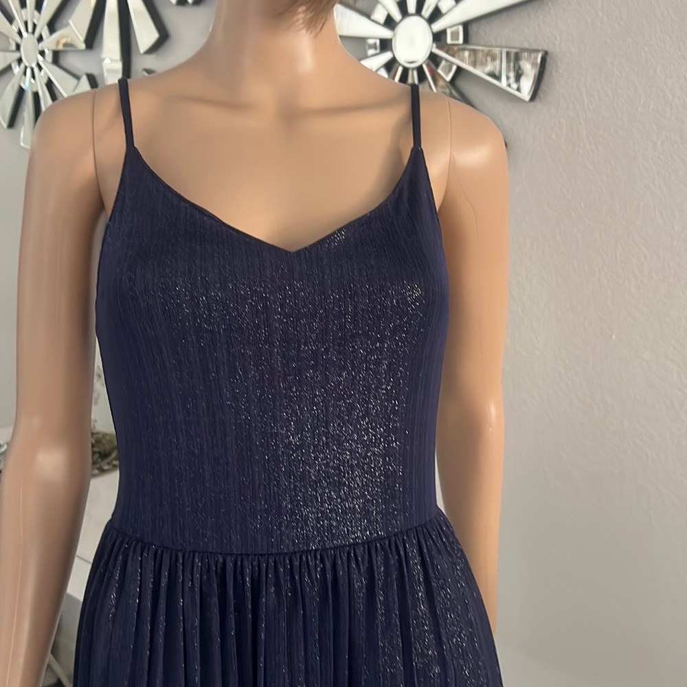 (HOLLISTER) ladies prom dress, stretch, and dark blue with shiny silver size M